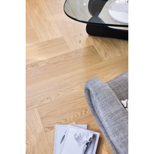 Boen Adagio 10157069 (???) Eiken Adagio Plank Visgraat Parket, A-Plank - Live Pure Lak - Geborsteld, Vellingkant 4V - 14 x 209 x 1045mm - ????