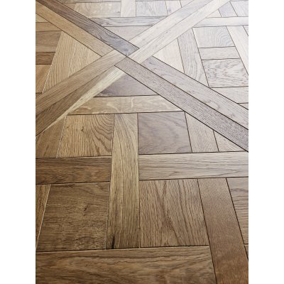 Elite Parket Eiken Versailles Houten vloer Multiplank 02 Geborsteld Gerookt Gelakt