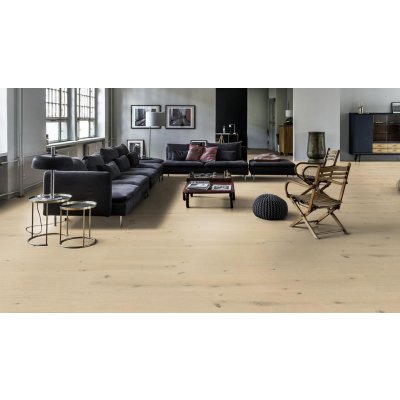Kärhs Luxury Living Buckingham Royal Eiken Houten Vloer geborsteld, watervlekken, zaagstrepen, 4V olie - 18 x 305 x 2400mm - 2,93m2