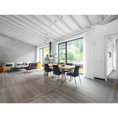Royal Dutch Floor G01 Grijze Eiken Houten Vloer - Geborsteld & Geolied