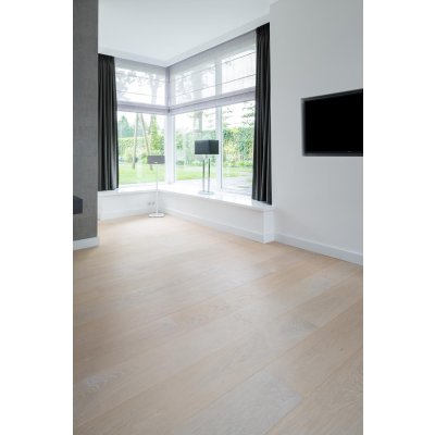 Royal Dutch Floor W08 White Wash Witte Eiken Houten Vloer - Geborsteld & Geolied